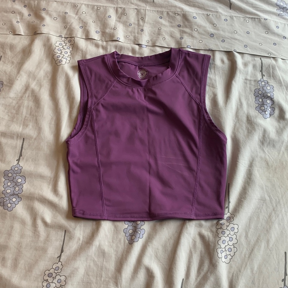 Pacsun cropped sports top